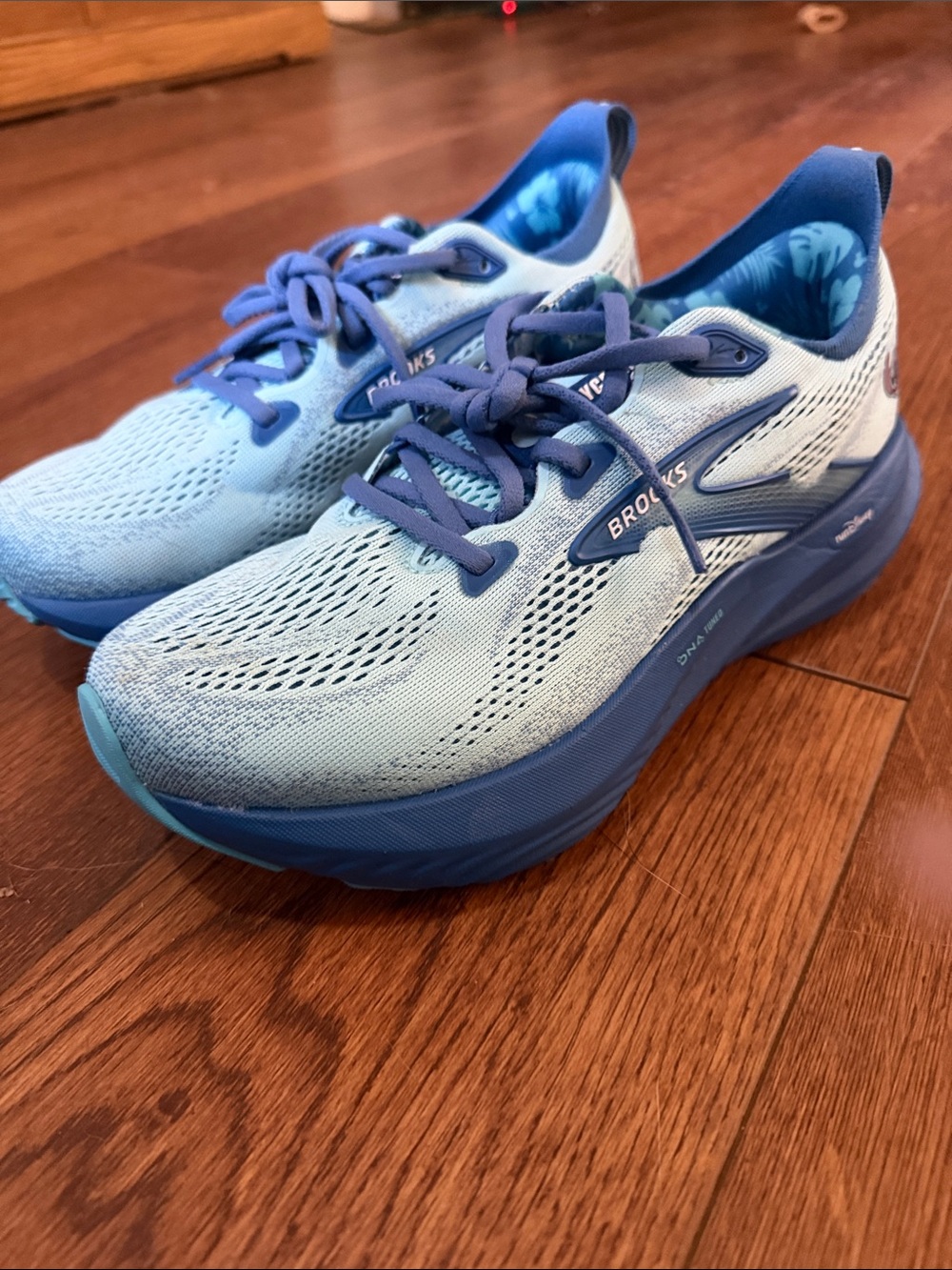 Brooks Stitch Women's Running Sneakers 7.5 Glycerin 22